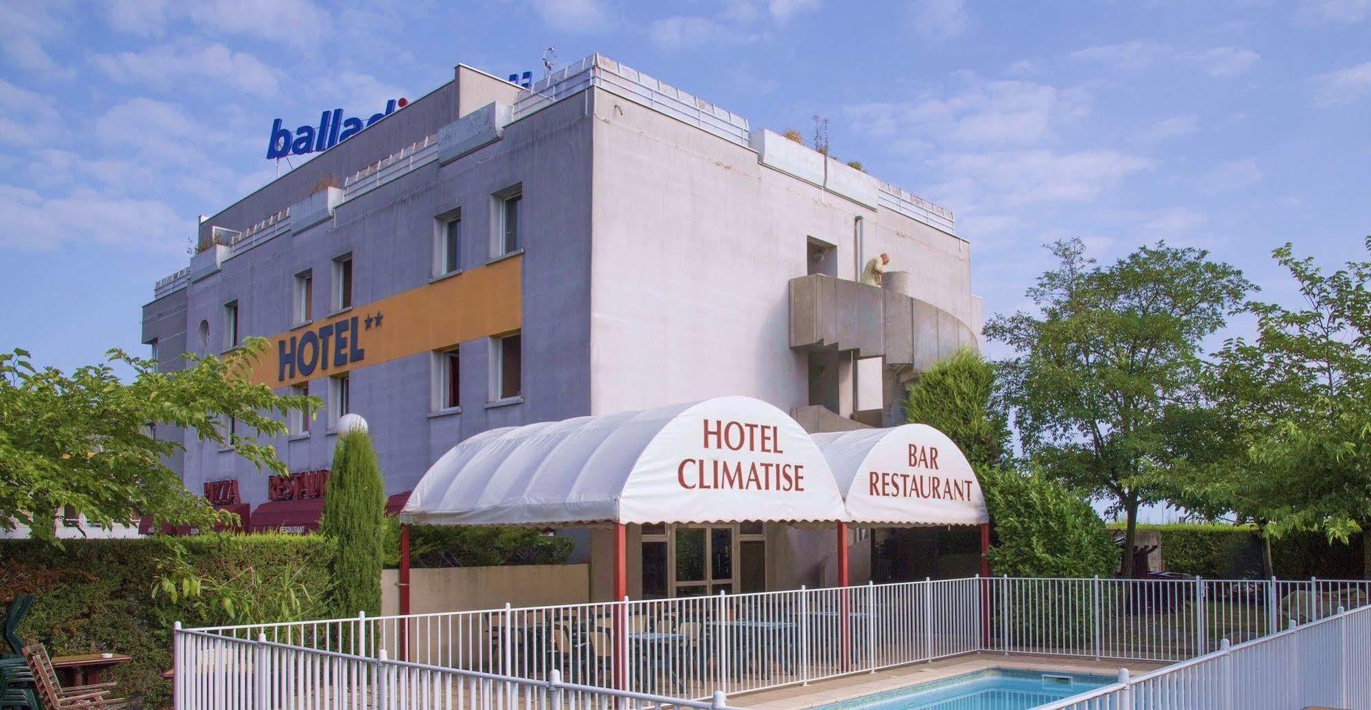 Hotel Restaurant Kyriad Direct Dijon Nord - Zenith - Toison D'Or Exterior foto